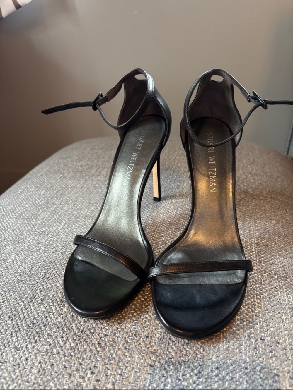 Stuart Weitzman Nudist Sandals 8M